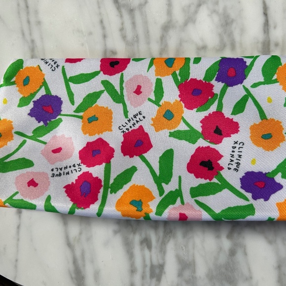 NEW Clinique Makeup Bag Set by Donald All About Shadow Duo Like Mink Chubby Lip - Picture 3 of 8